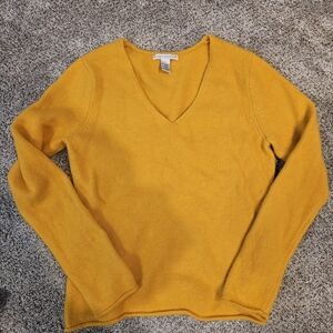 Sarah Spencer Mustard V-Neck Sweater